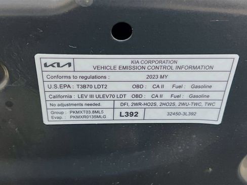 Certified 2023 Kia Telluride S image 36