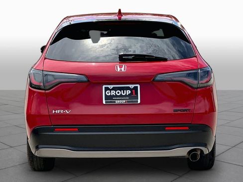 Used 2025 Honda HR-V Sport image 5