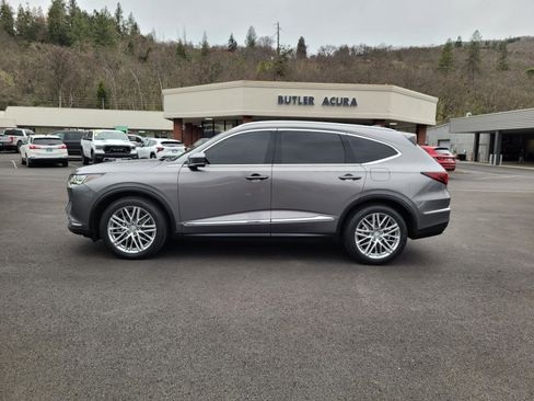 Used 2023 Acura MDX SH-AWD w/ Advance Package image 8