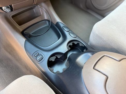 Used 2002 Toyota Sequoia SR5 RWD image 24