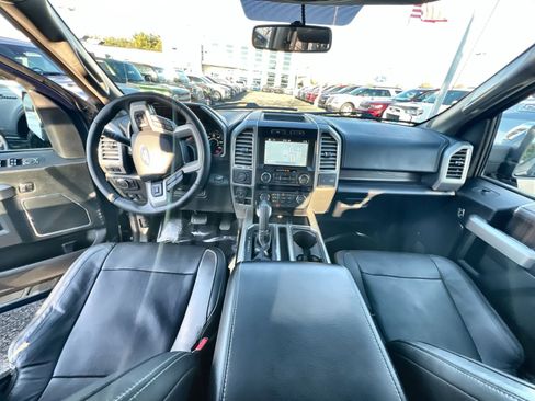 Used 2016 Ford F150 Lariat image 23