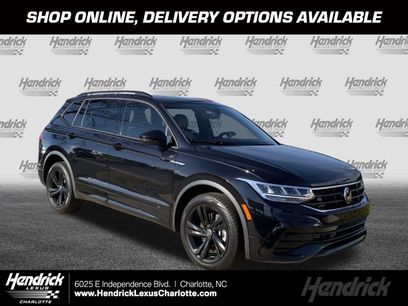 Used 2024 Volkswagen Tiguan SE R-Line