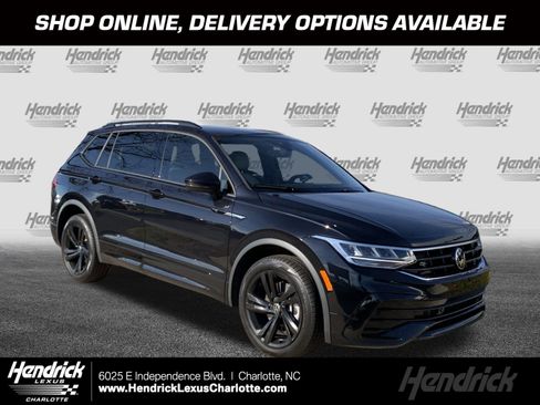 Used 2024 Volkswagen Tiguan SE R-Line image 1