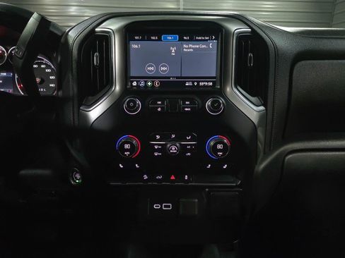 Used 2022 Chevrolet Silverado 1500 RST image 28