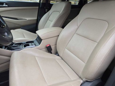 Used 2017 Hyundai Tucson Limited w/ Limited Ultimate Package 03 image 13