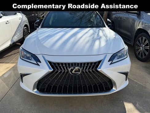 Used 2023 Lexus ES 350 w/ Premium Package image 3
