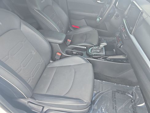Used 2023 Kia Forte GT-Line FWD image 10