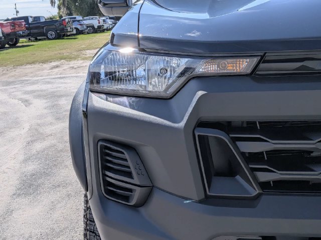 Used 2026 Chevrolet Colorado Trail Boss AWD/4WD image 9