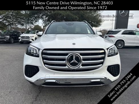Certified 2025 Mercedes-Benz GLS 450 4MATIC image 9