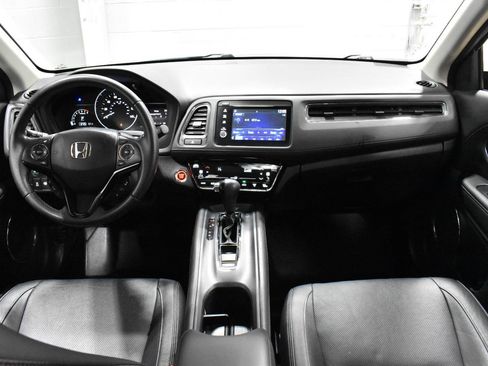 Used 2021 Honda HR-V EX-L image 6