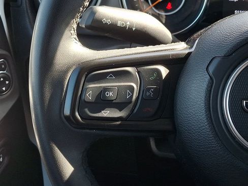 Used 2023 Jeep Gladiator Sport image 20