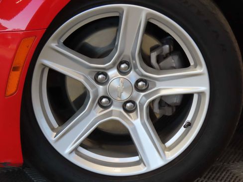 Used 2023 Chevrolet Camaro LT image 6