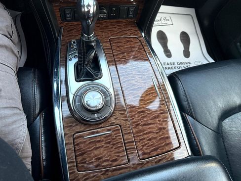 Used 2019 Nissan Armada SL w/ Premium Package image 25