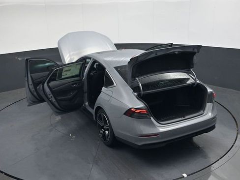 New 2025 Honda Accord Sport image 38