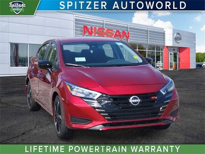 New 2025 Nissan Versa SR w/ Trunk Package