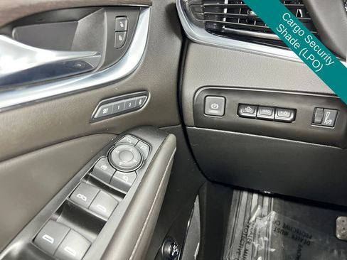Used 2024 Buick Enclave Avenir w/ Avenir Technology Package AWD/4WD image 27