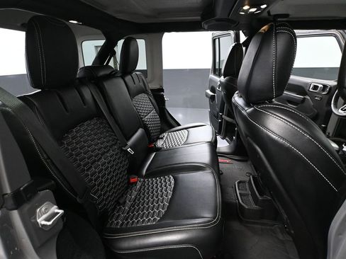 Used 2022 Jeep Wrangler Unlimited Rubicon 4xe w/ Cold Weather Group image 45