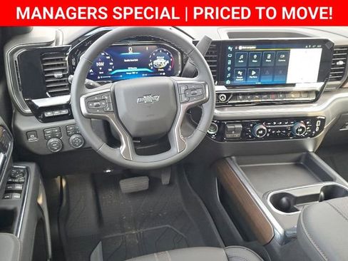 New 2026 Chevrolet Silverado 2500 High Country w/ High Country Premium Package AWD/4WD image 16