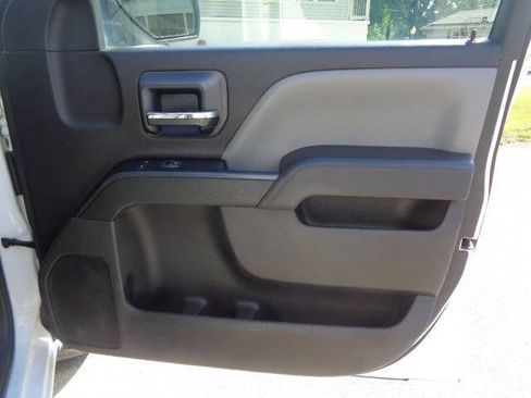 Used 2018 Chevrolet Silverado 1500 W/T w/ Trailering Package AWD/4WD image 24