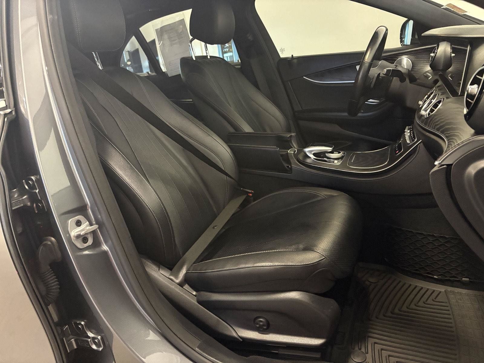Used 2019 Mercedes-Benz E 450 4MATIC Sedan image 45