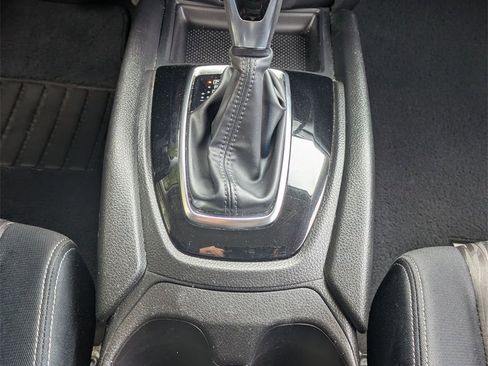 Used 2017 Nissan Rogue S image 13