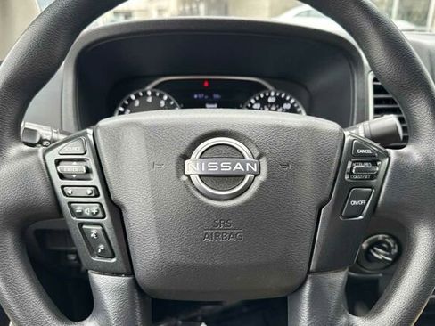 Used 2023 Nissan Frontier SV image 22