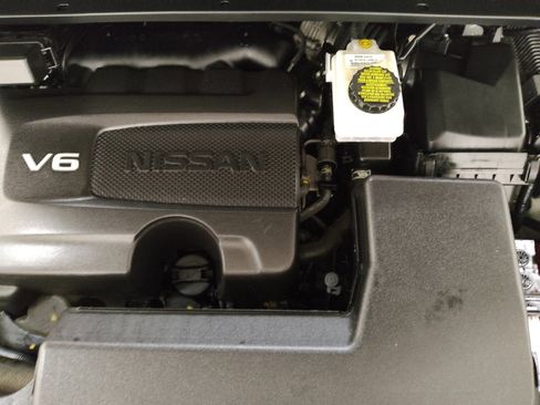 Used 2020 Nissan Pathfinder SL AWD/4WD image 30
