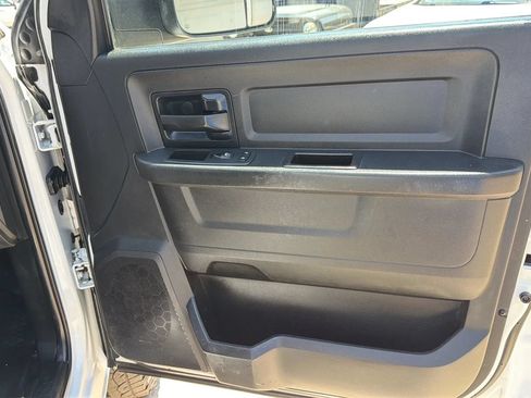 Used 2018 RAM 3500 Tradesman w/ Chrome Appearance Group AWD/4WD image 15