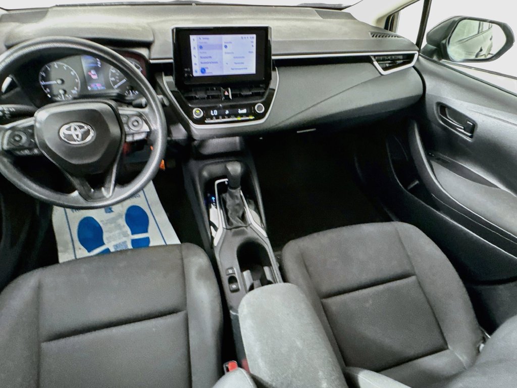 Used 2024 Toyota Corolla LE FWD image 24