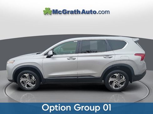 Used 2021 Hyundai Santa Fe SE image 3