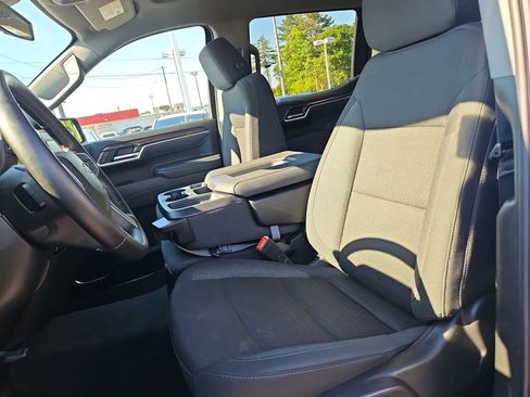 Used 2026 Chevrolet Silverado 1500 RST AWD/4WD image 18