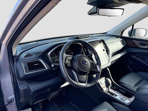 Used 2024 Subaru Ascent Touring AWD/4WD image 9