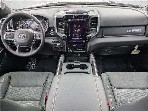 New 2026 RAM 1500 Big Horn AWD/4WD image 15