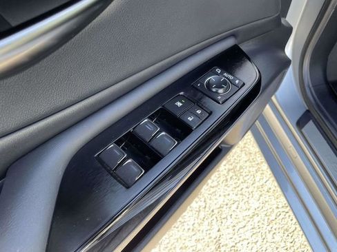 Used 2024 Lexus ES 250 w/ Premium Package image 17