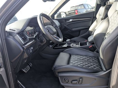 Used 2024 Audi SQ5 Prestige image 16