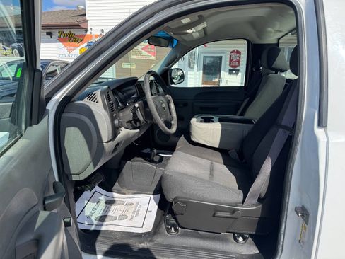 Used 2011 Chevrolet Silverado 2500 W/T AWD/4WD image 12