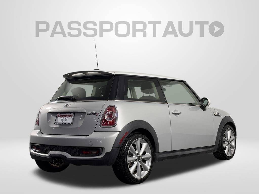 Used 2011 MINI Cooper S FWD image 7