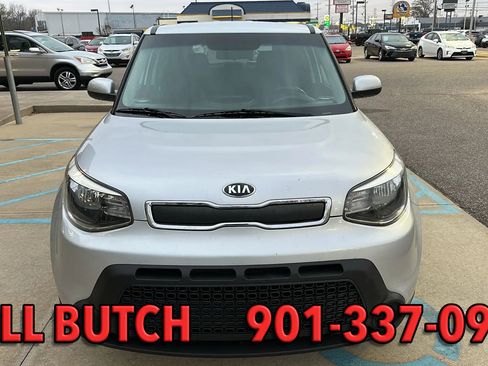 Used 2015 Kia Soul image 3