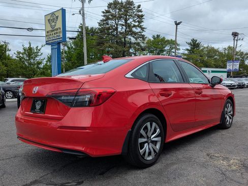 Used 2023 Honda Civic LX image 7