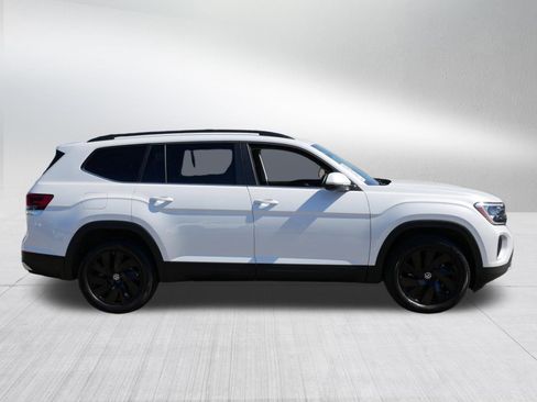 Certified 2026 Volkswagen Atlas SE AWD/4WD image 8