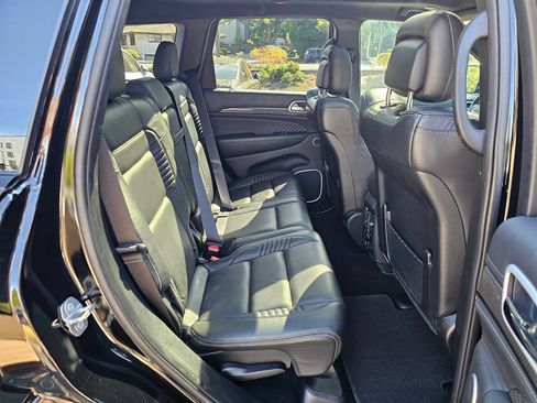 Used 2020 Jeep Grand Cherokee Trackhawk AWD/4WD image 27