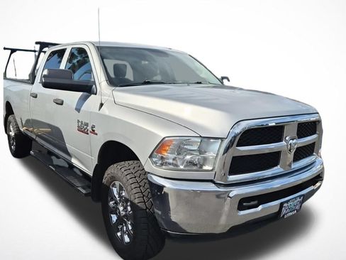 Used 2015 RAM 2500 Tradesman w/ Chrome Appearance Group AWD/4WD image 3