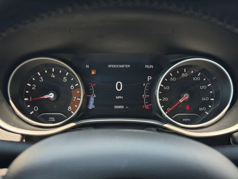 Used 2021 Jeep Compass Latitude w/ Sun and Sound Group AWD/4WD image 11