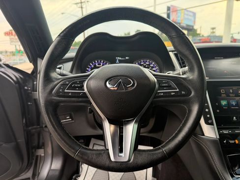 Used 2017 INFINITI Q60 3.0t w/ Premium Plus Package 3.0T AWD/4WD image 23