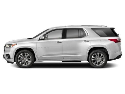 Used 2019 Chevrolet Traverse Premier w/ Redline Edition AWD/4WD image 3