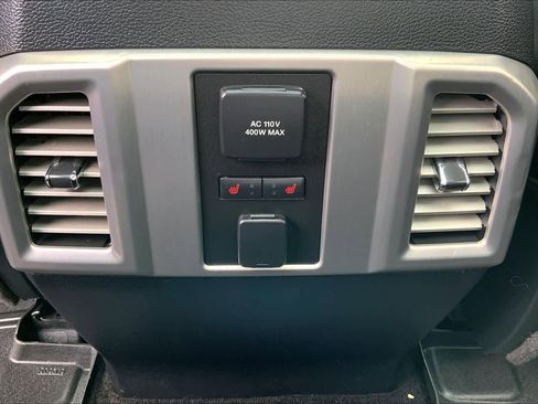 Used 2015 Ford F150 Platinum w/ Equipment Group 701A Luxury RWD image 35
