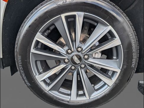 Used 2024 Cadillac Escalade Sport Platinum w/ LPO, ONYX Package AWD/4WD image 25