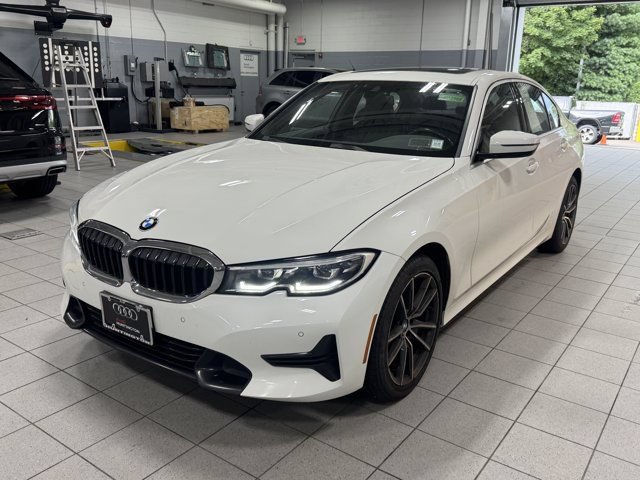 Used 2019 BMW 330i xDrive Sedan w/ Convenience Package AWD/4WD image 8