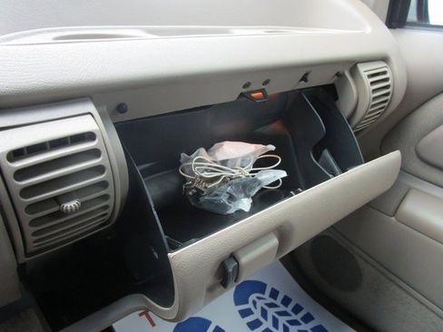 Used 1996 Chevrolet Tahoe 4WD image 15