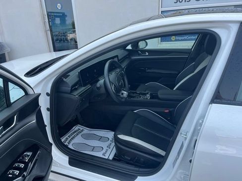 Certified 2025 Kia K5 GT-Line w/ GT-Line Premium Package AWD/4WD image 9